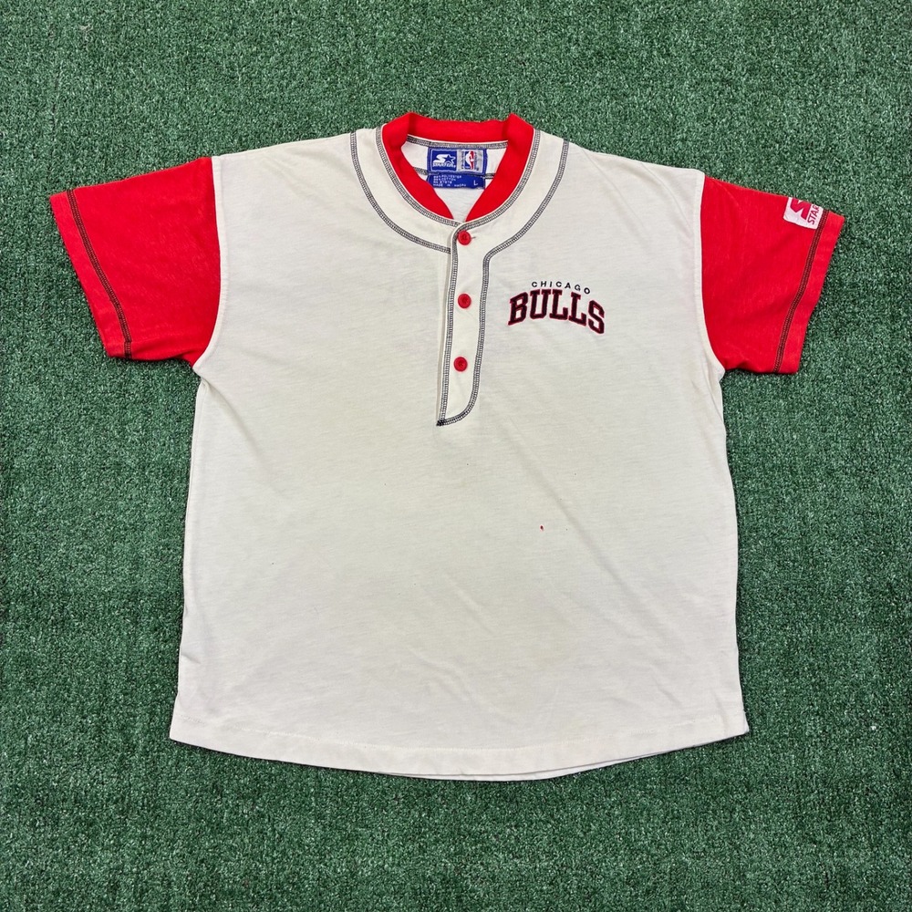 Vintage 90's Starter Chicago Bulls‎ Henley T-shirt
